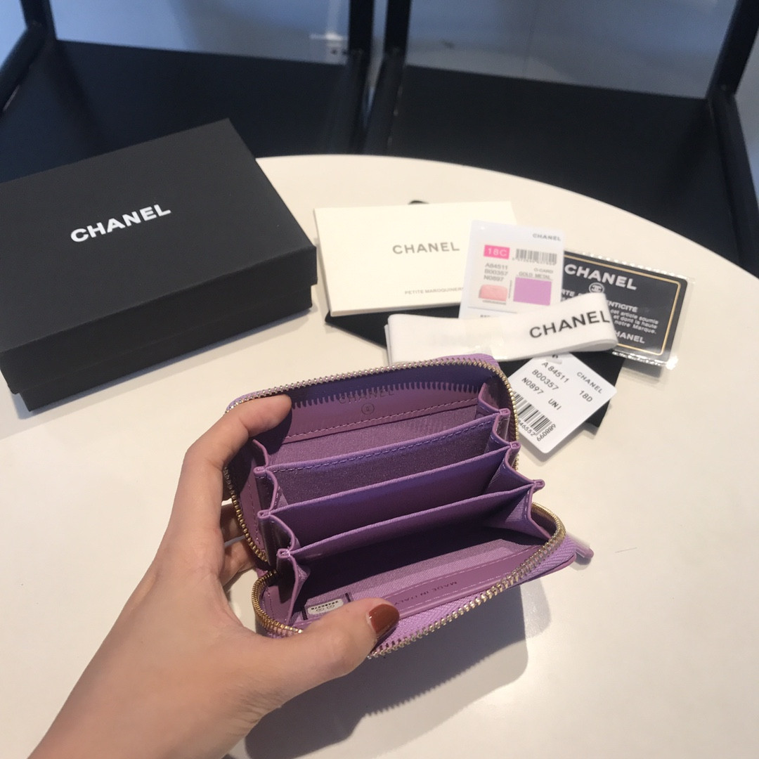 Chanle Zipped Wallet