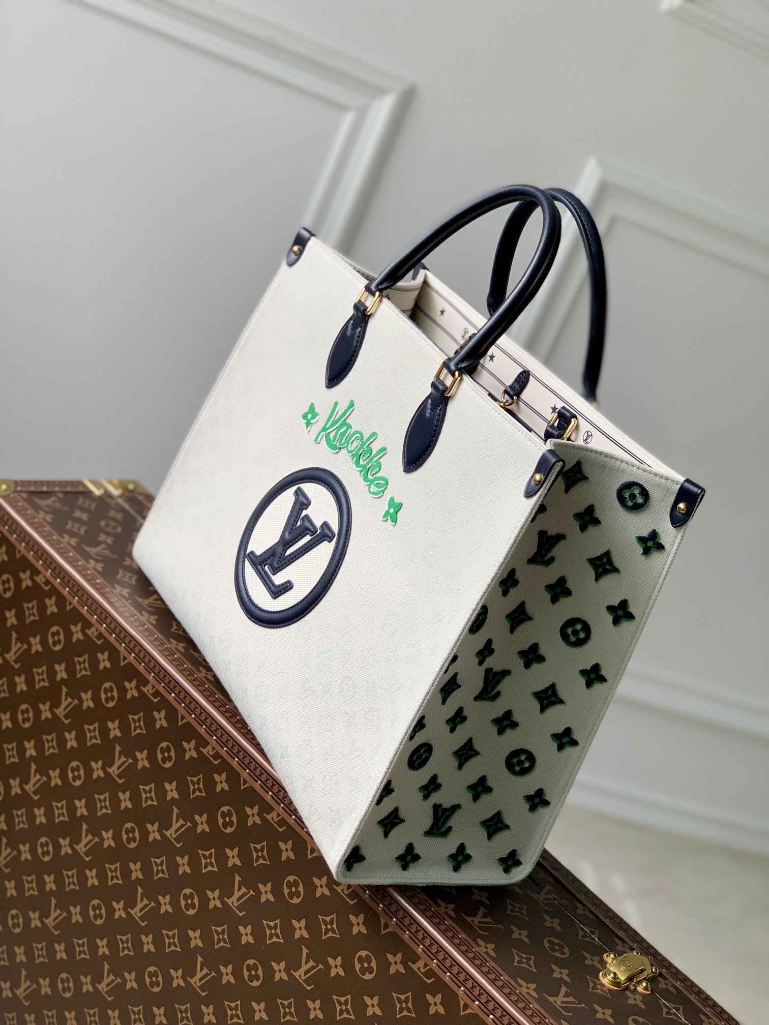 Louis Vuitton Onthego Bag