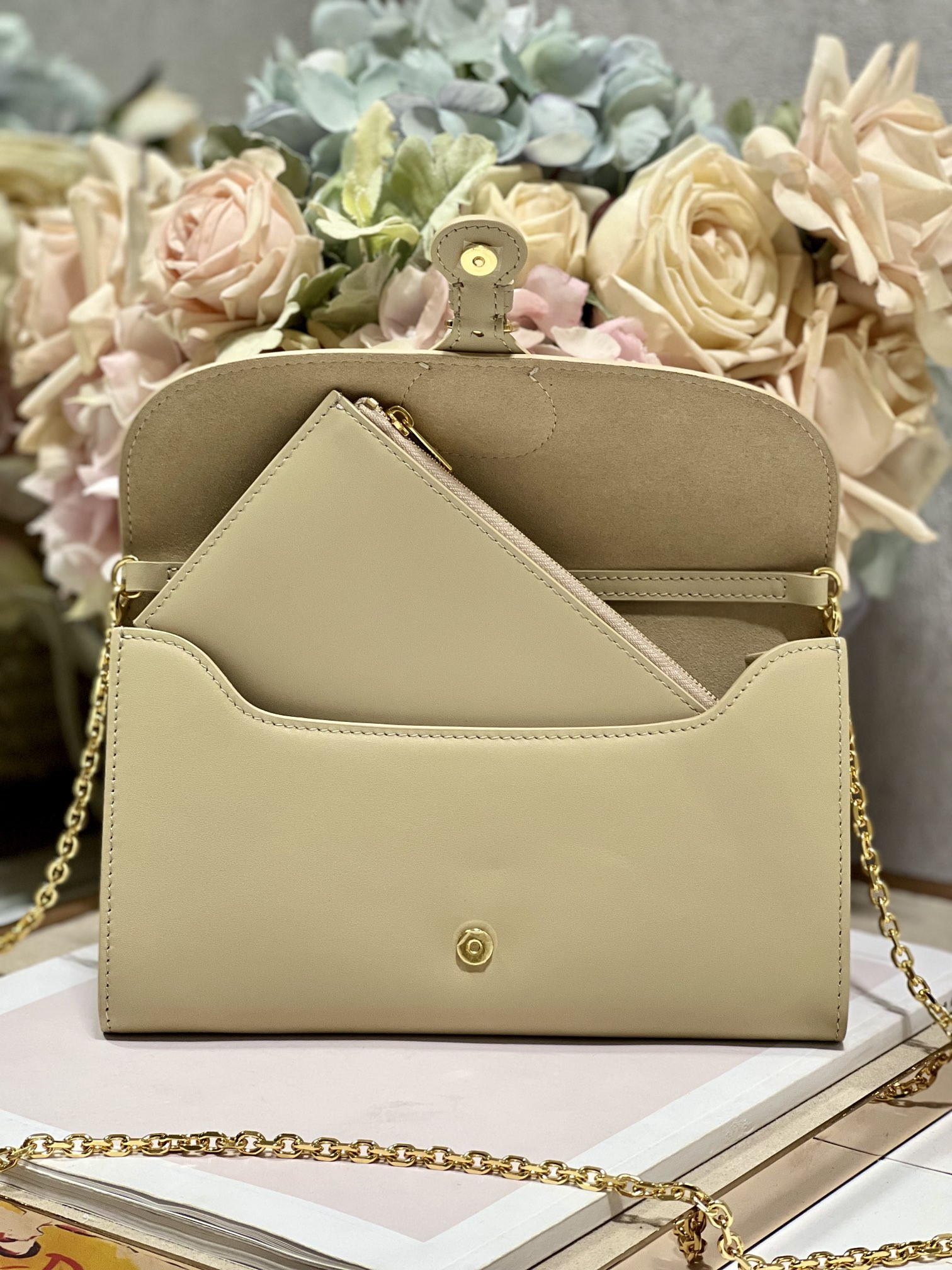 Dior Bobby East-west Pouch With Chain