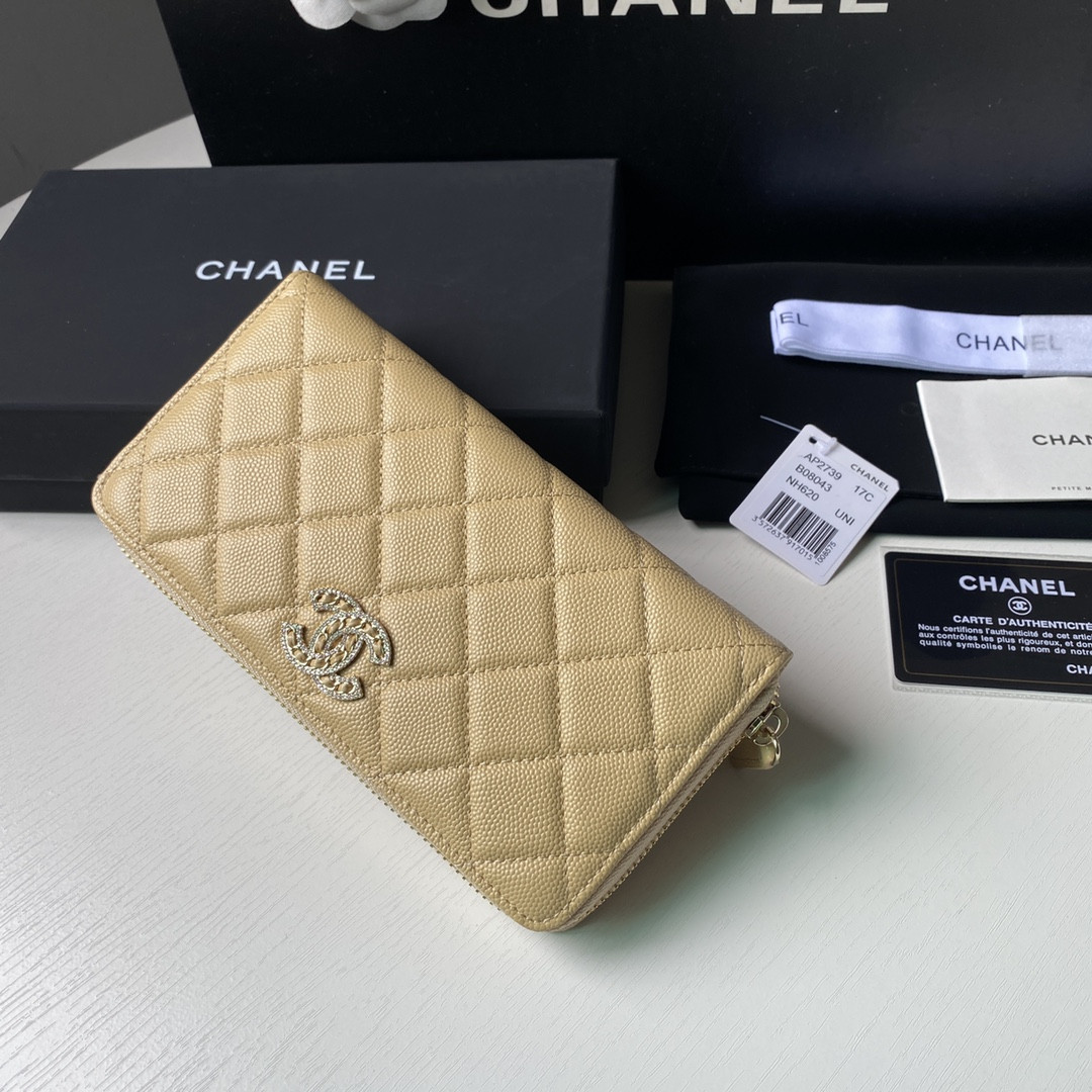 Chanle Zipped Wallet