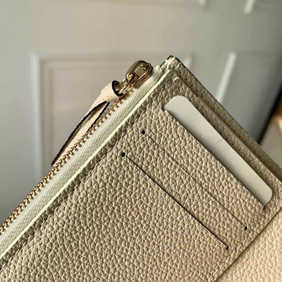 Louis Vuitton Victorine Bag