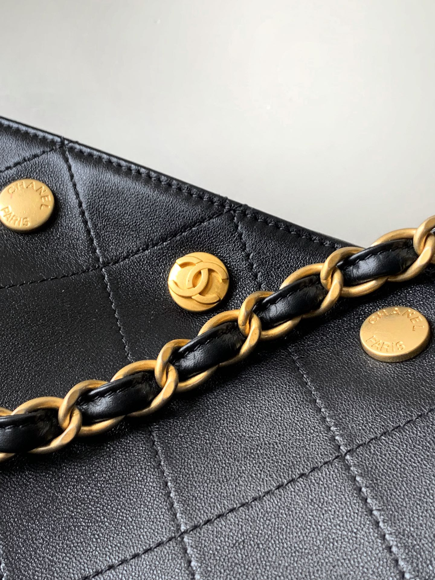 Chanel 25p Hobo Bag