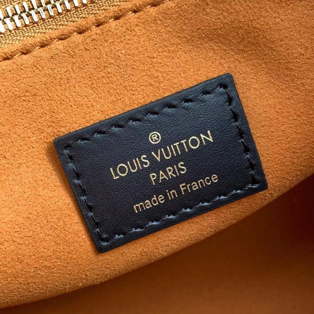 Louis Vuitton Onthego Bag
