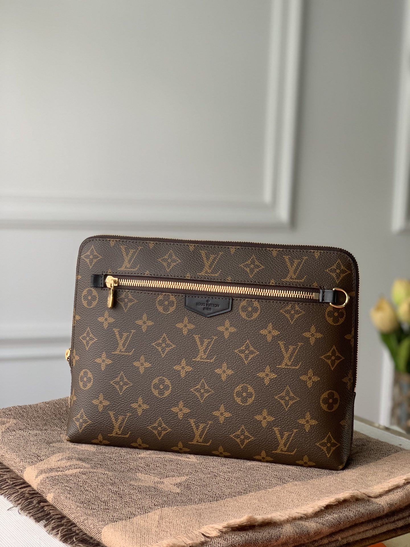 Louis Vuitton Pochette Voyage Bag