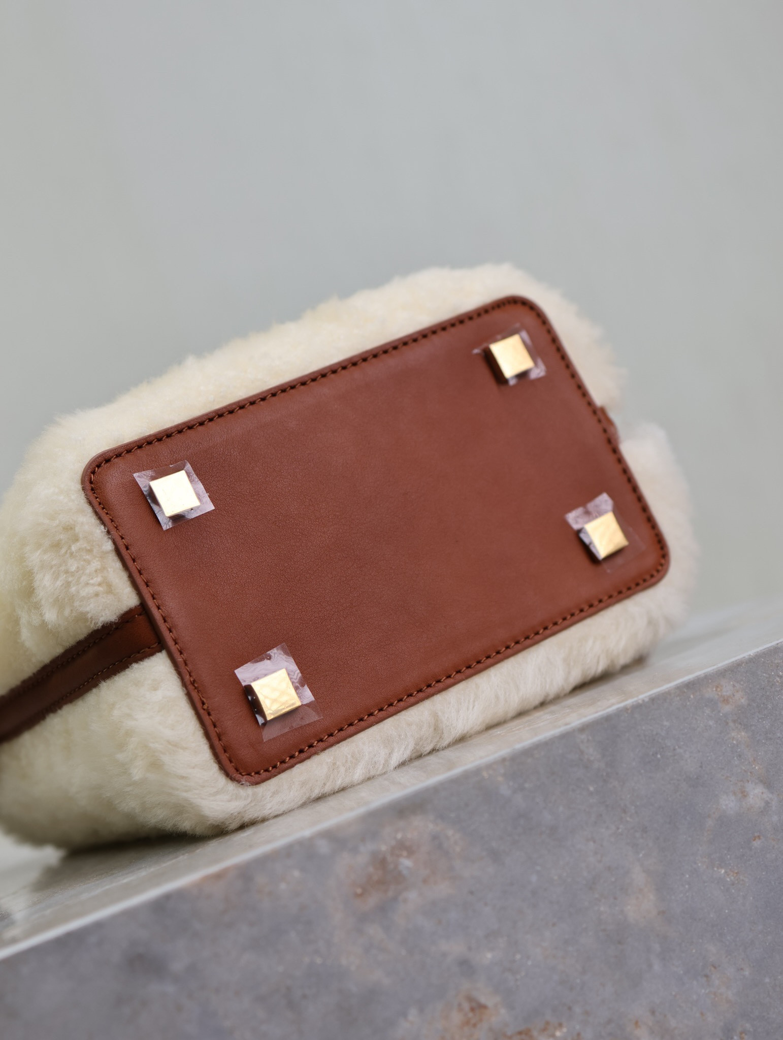 Ysl Le 37 Mini Bucket