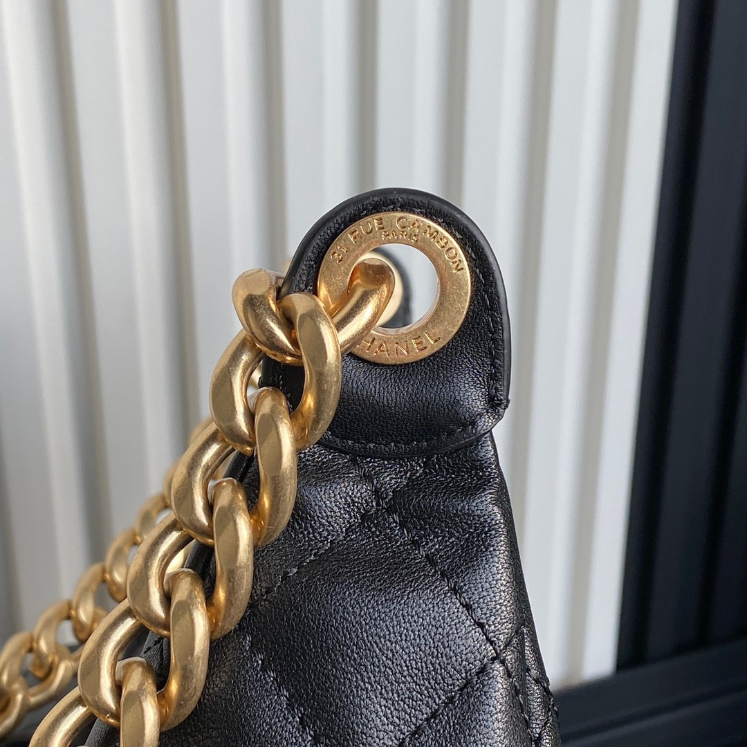 Chanel 25c Hobo Bag
