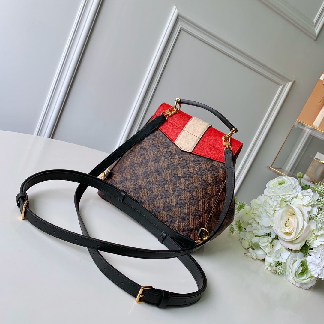 Louis Vuitton Clapton Bag