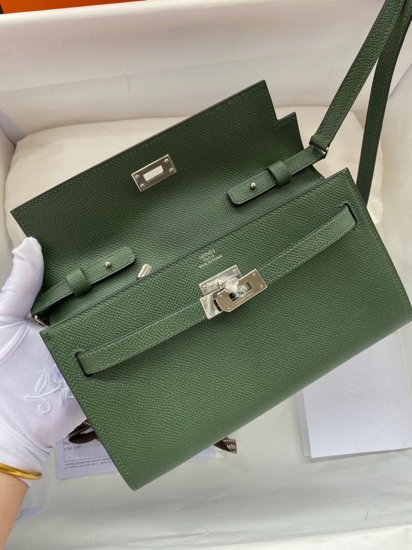 Kelly Classique To Go