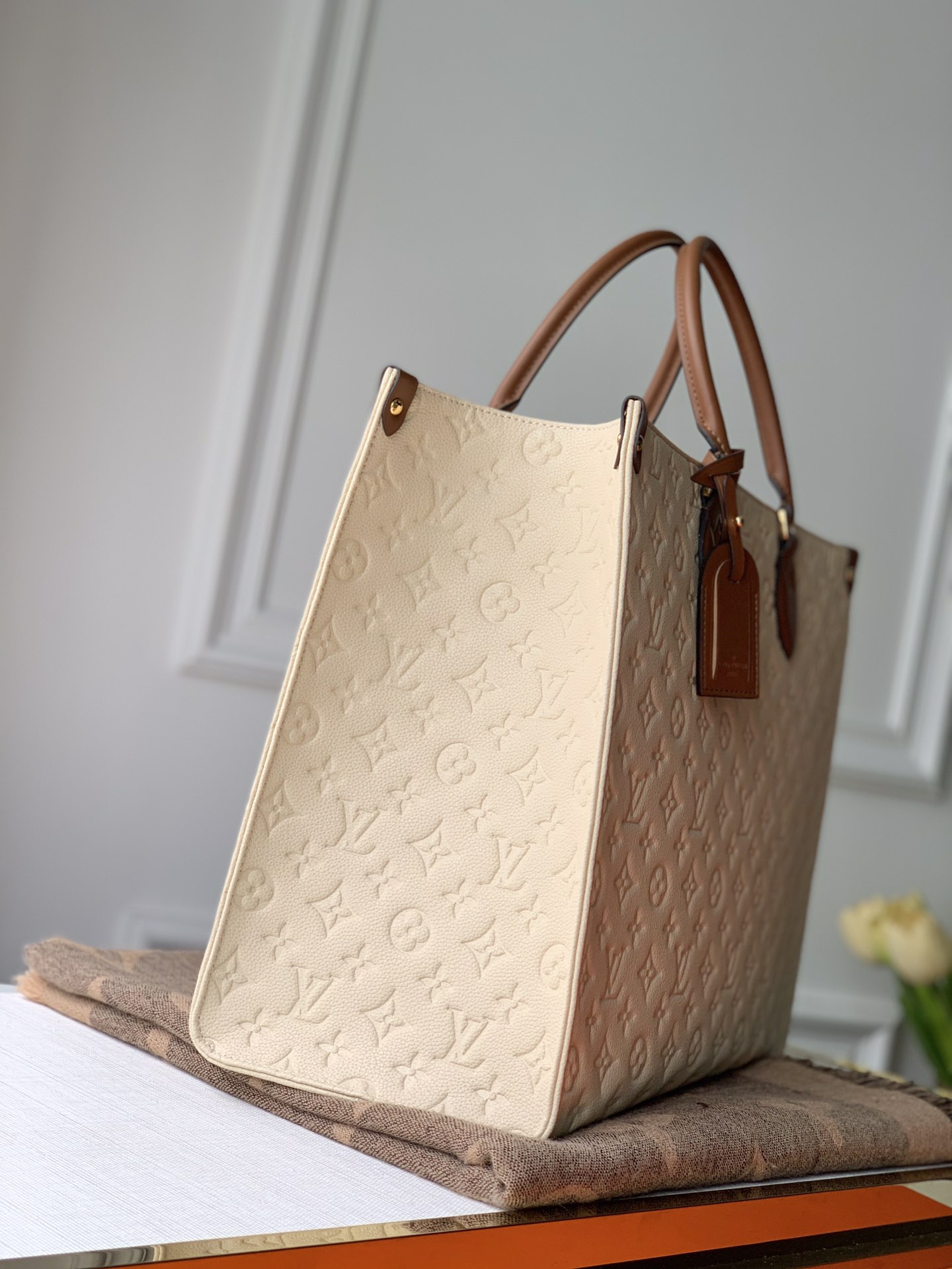 Louis Vuitton Onthego Bag