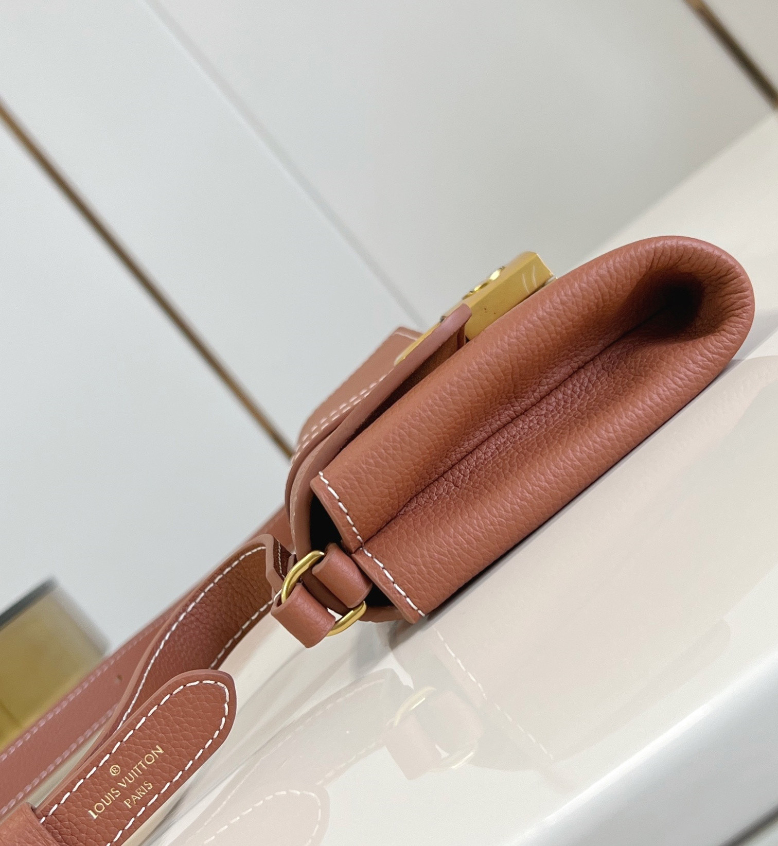 Louis Vuitton Wallet On Chain Handbag