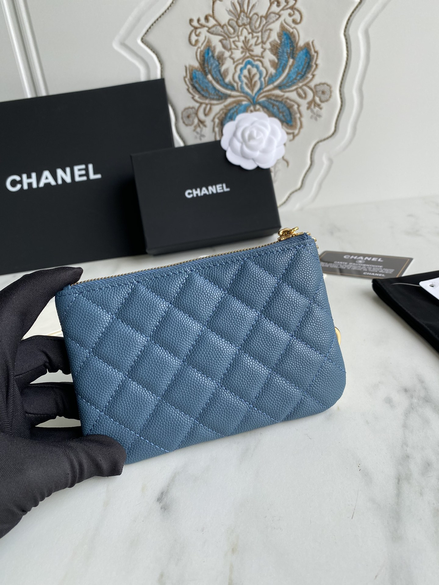 Chanle Zipped Wallet