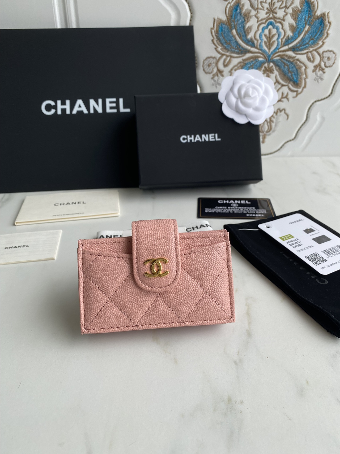 Chanle Flap Wallet