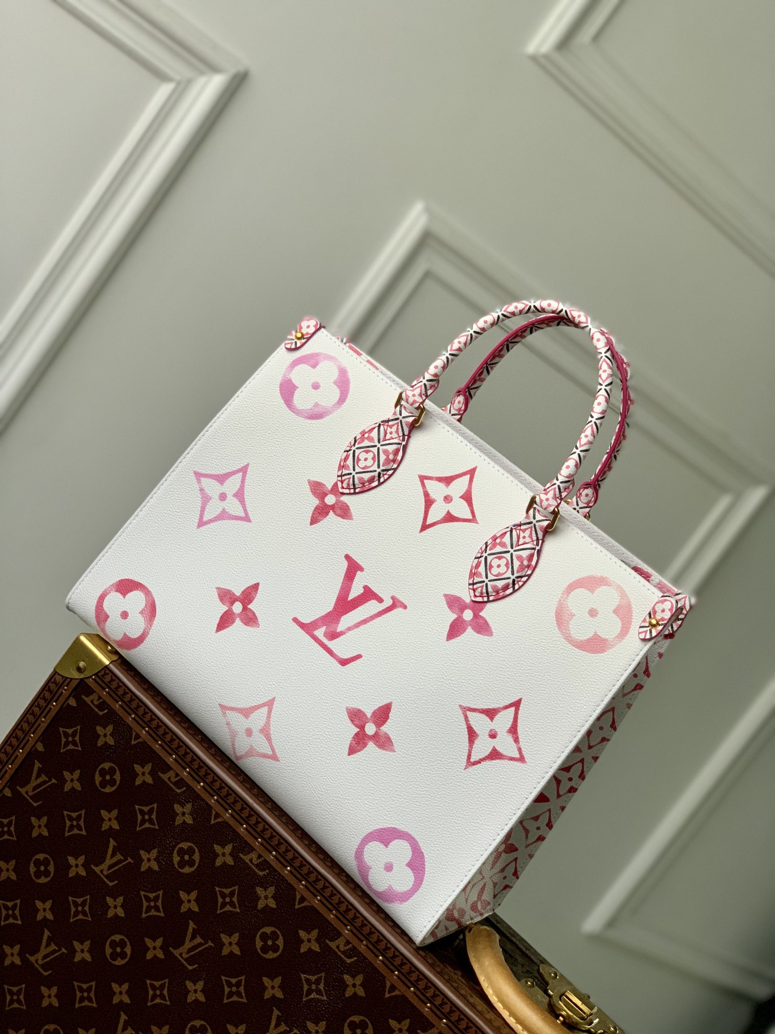 Louis Vuitton Onthego Bag