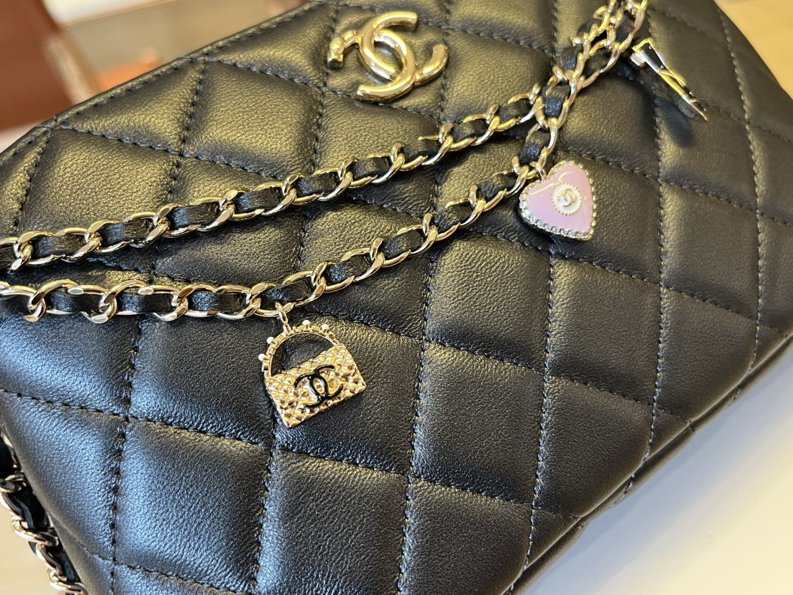 Chanel Bag 19cm
