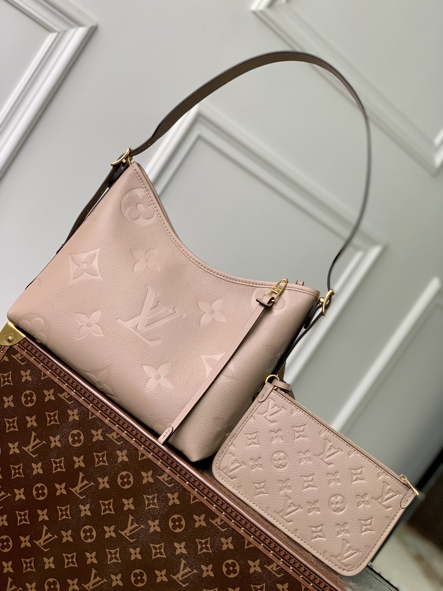 Louis Vuitton Carryall Bag