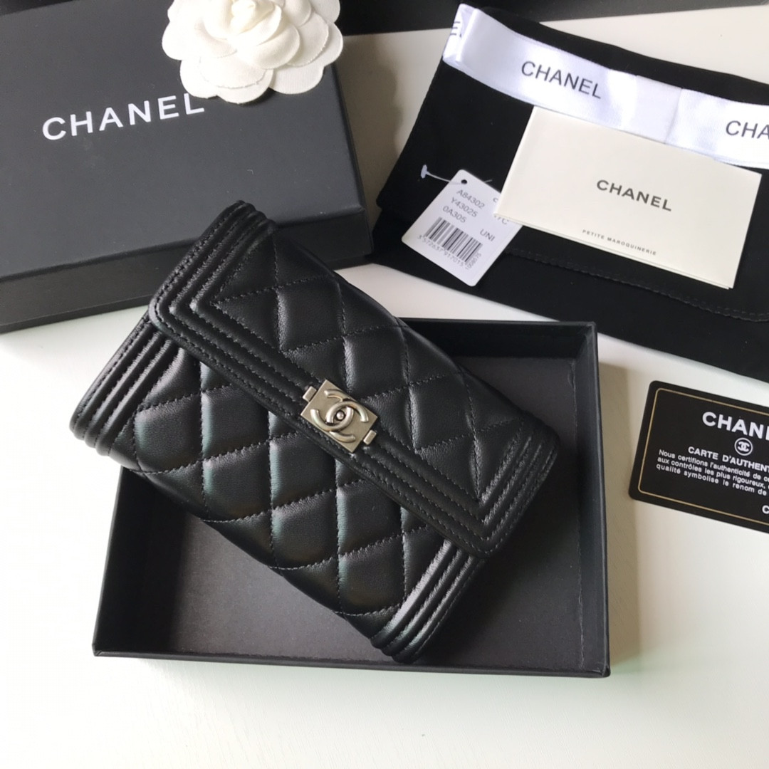 Chanle Flap Wallet