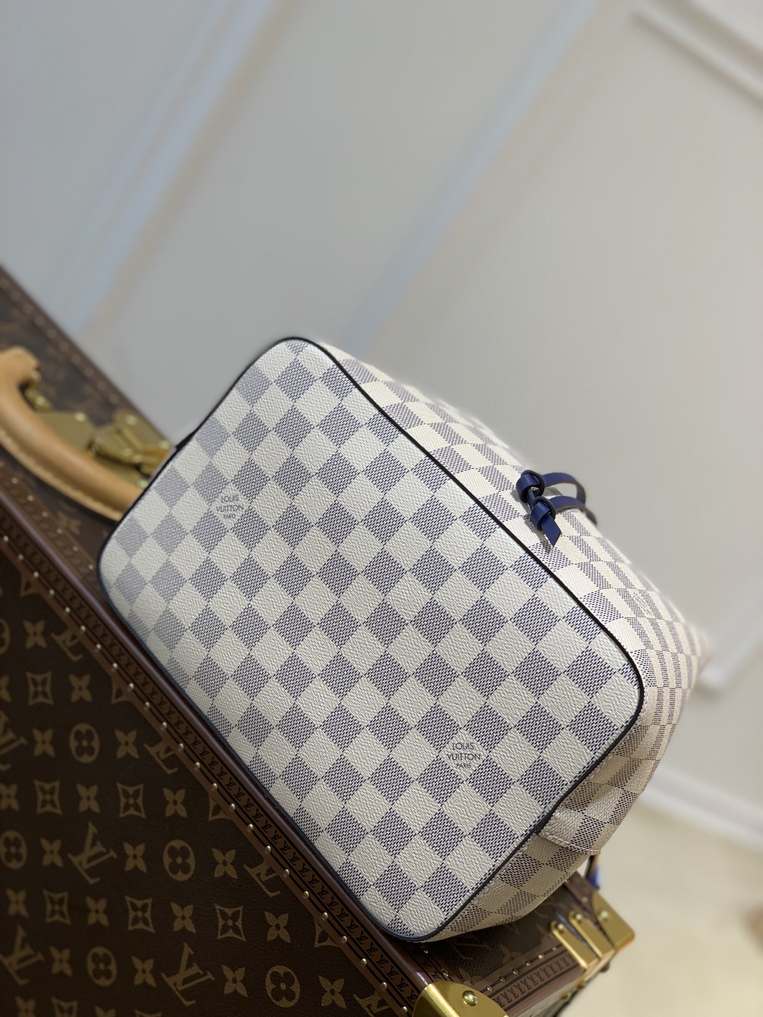 Louis Vuitton Néonoé Bag