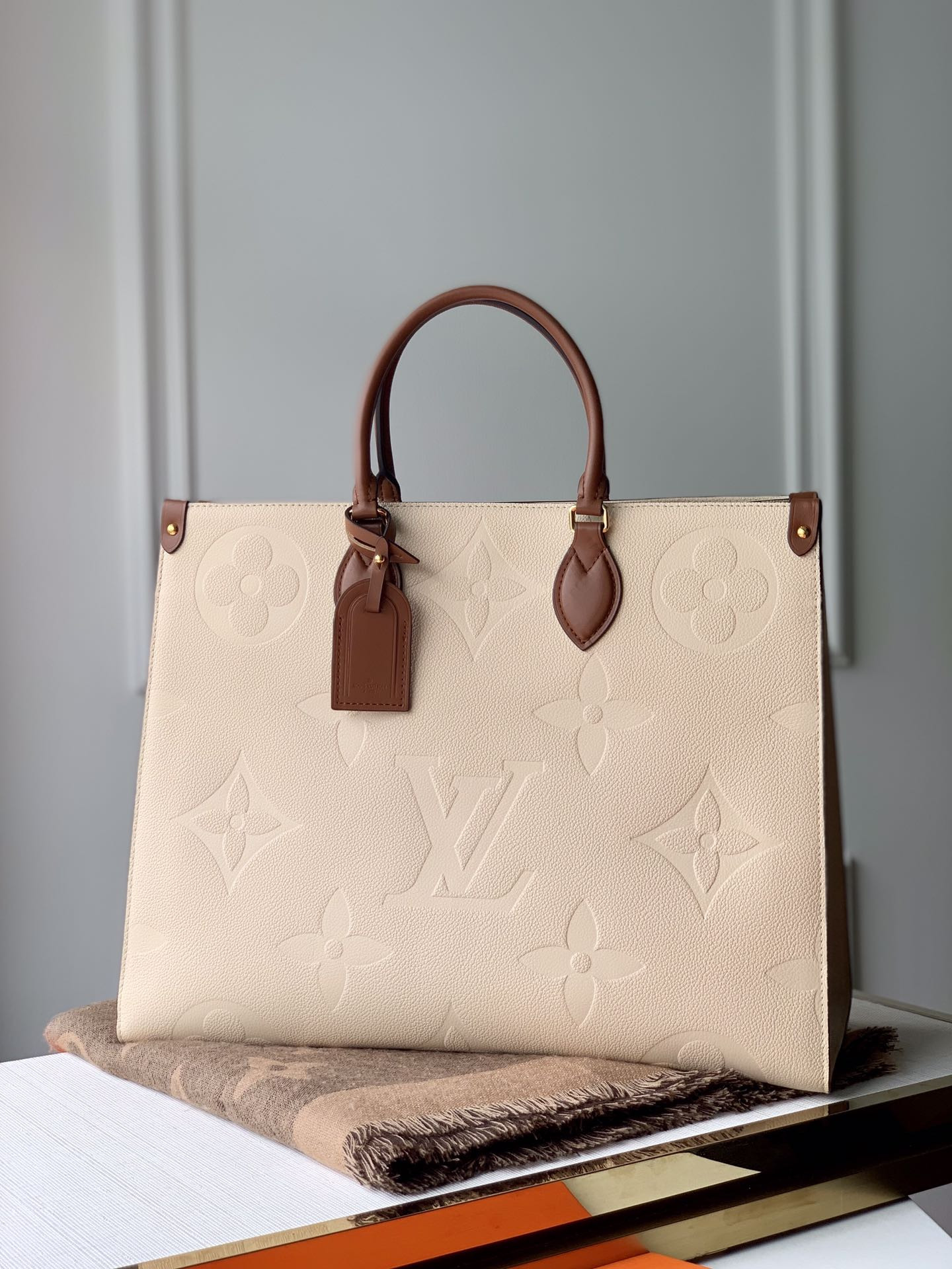 Louis Vuitton Onthego Bag