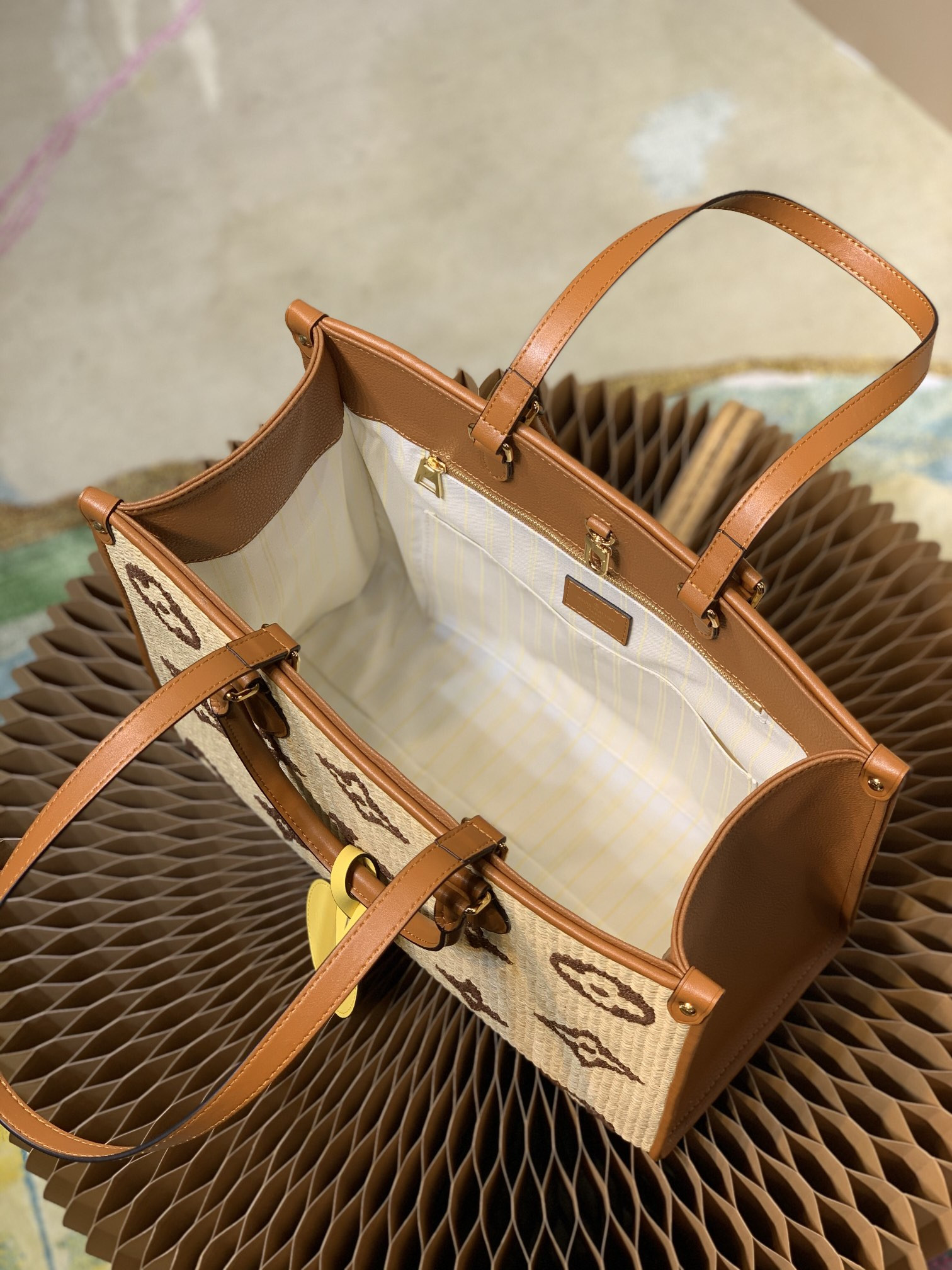 Louis Vuitton Onthego Bag