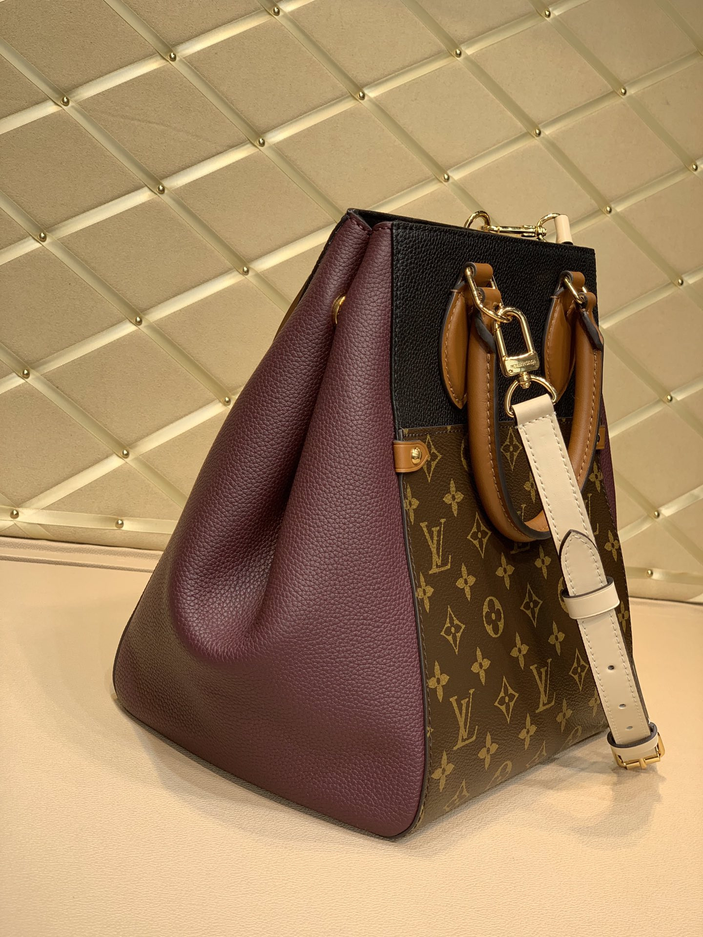 Louis Vuitton Fold Tote Bag