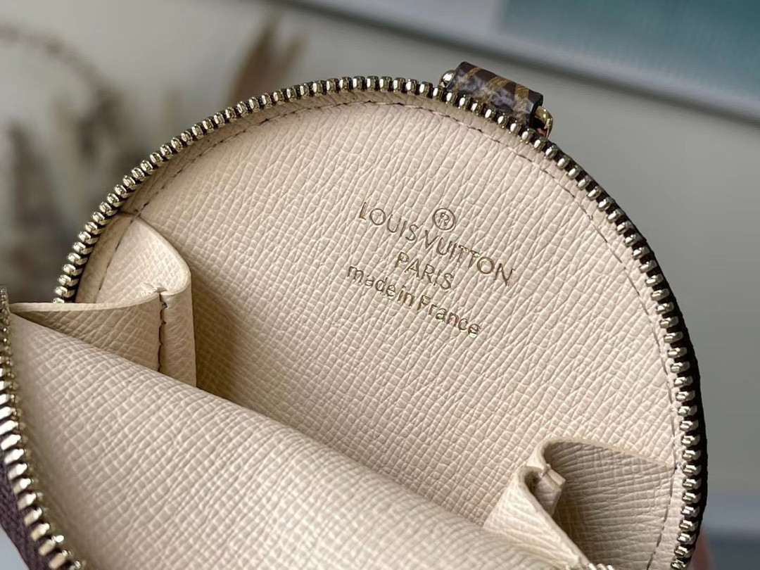 Louis Vuitton Multi Pochette Accessories Bag