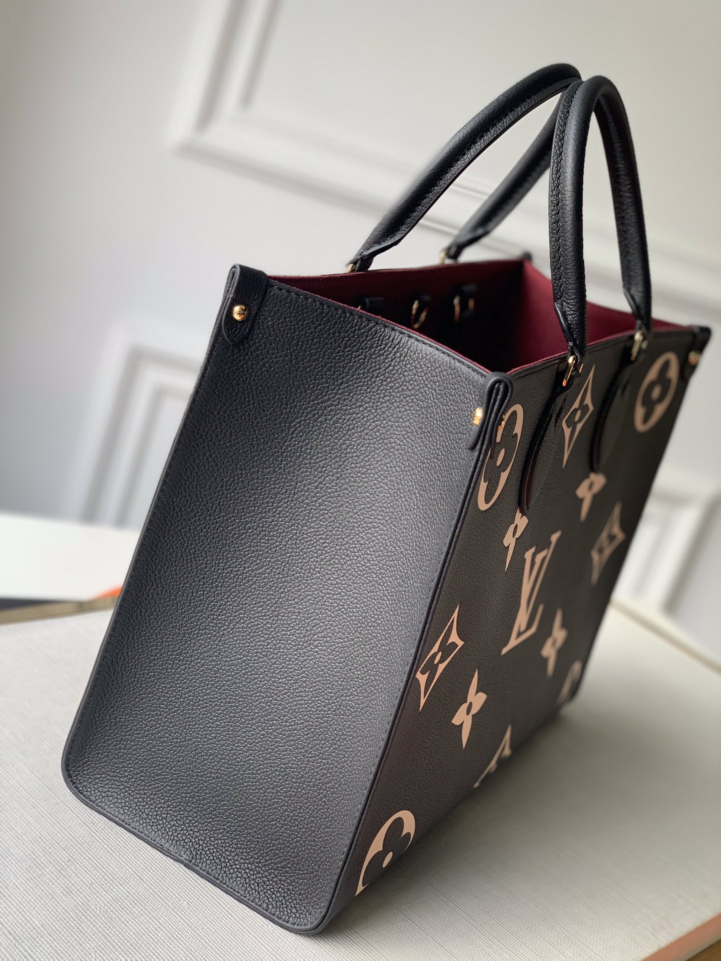 Louis Vuitton Onthego Bag