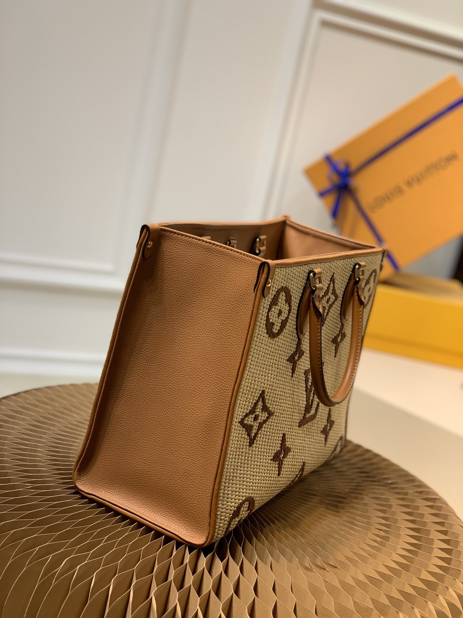 Louis Vuitton Onthego Bag