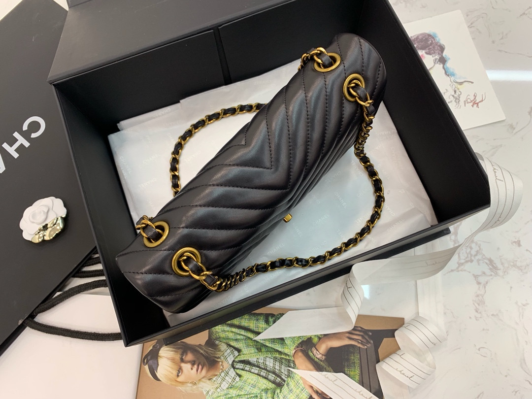 Chanle Classic Flap Bag With Chevron Quilting-lambskin Leather