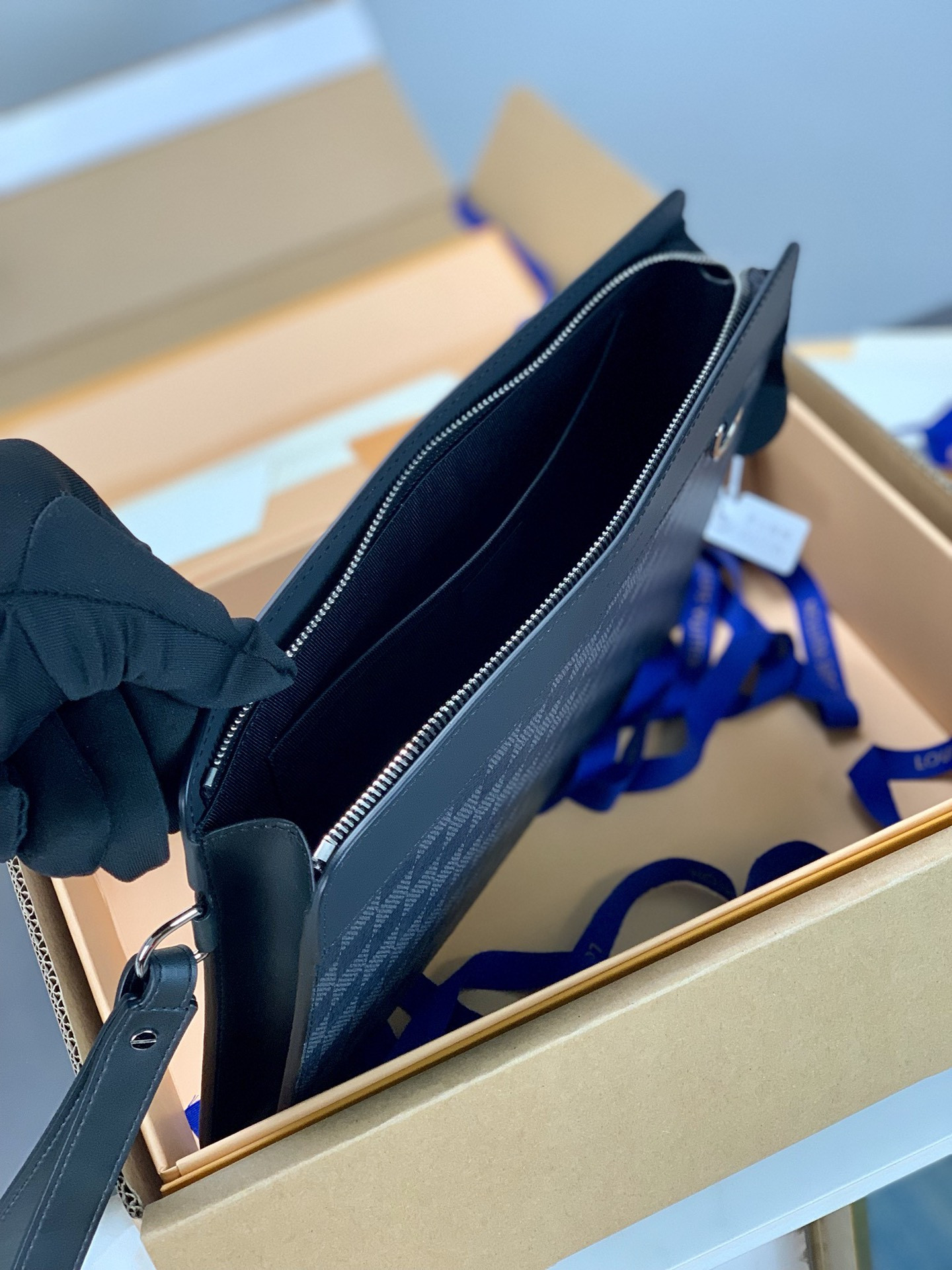 Louis Vuitton Standing Bag