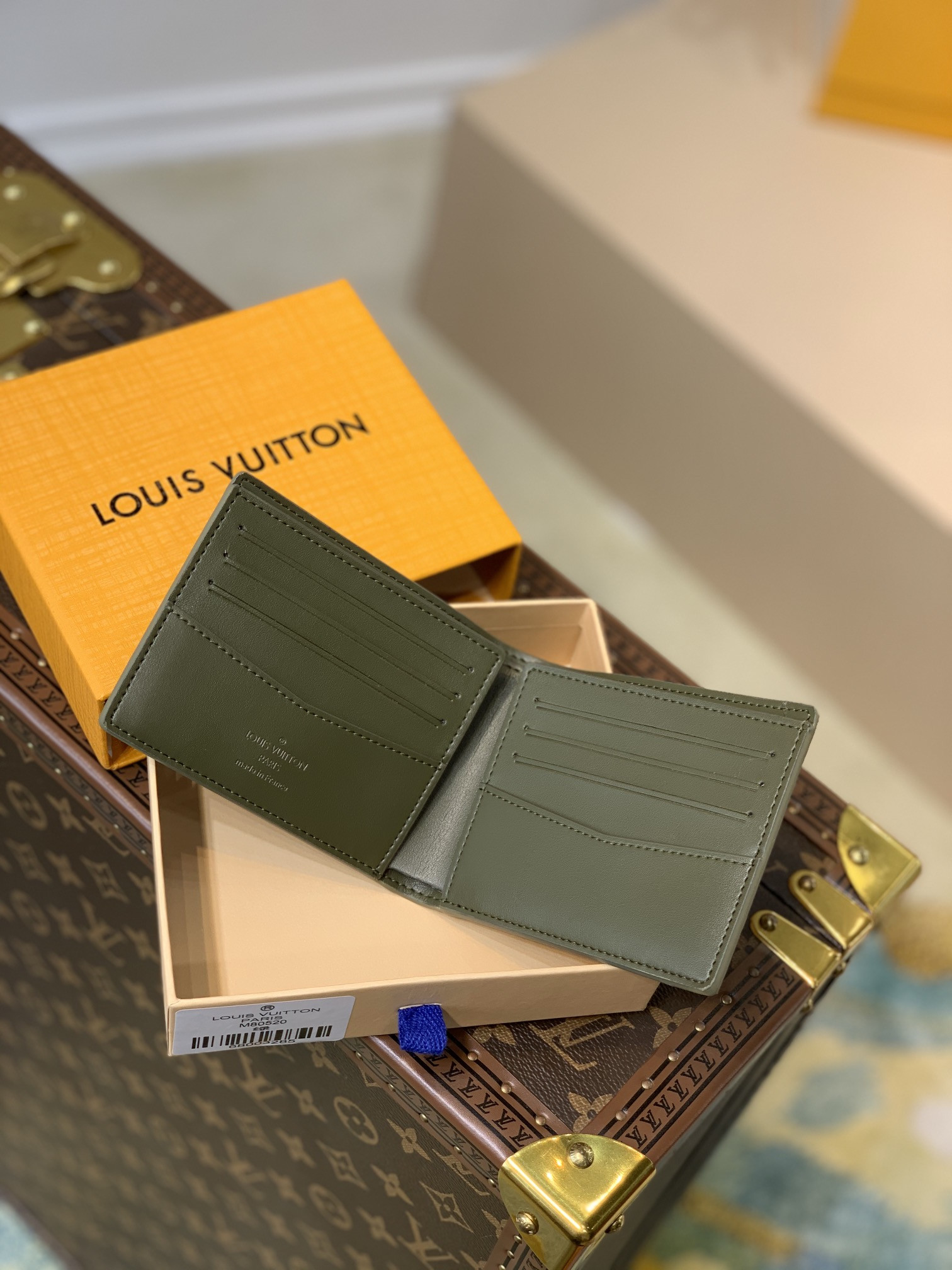 Louis Vuitton Slender Bag