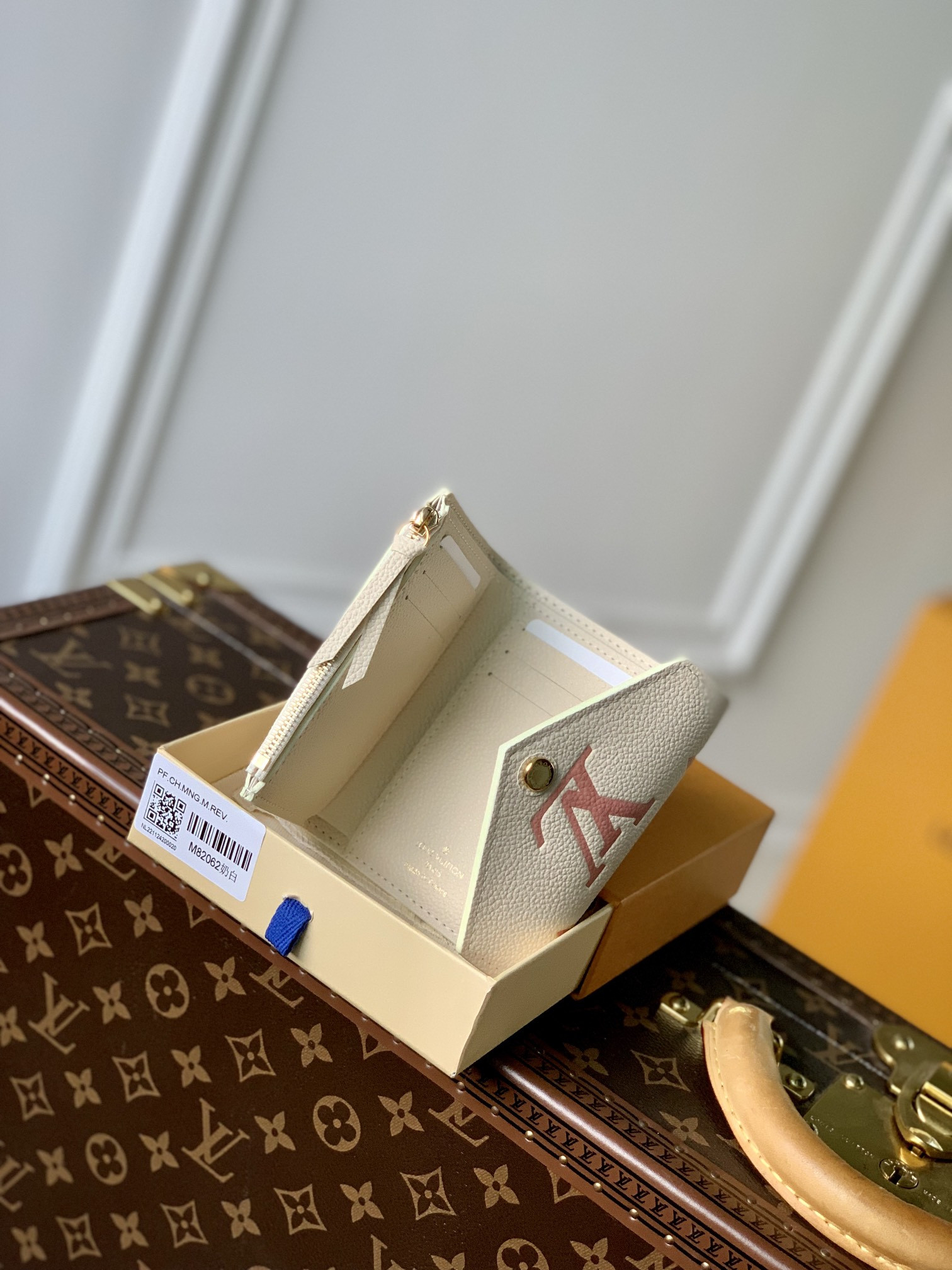 Louis Vuitton Victorine Bag