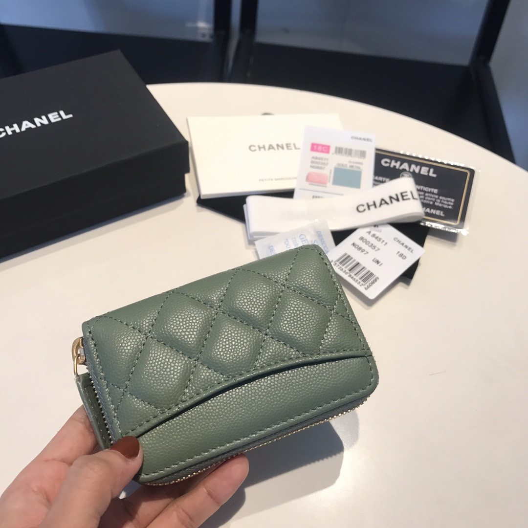 Chanle Zipped Wallet