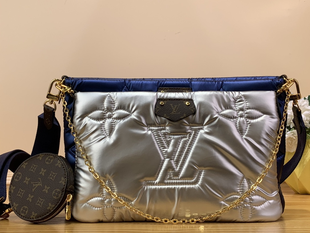 Louis Vuitton Maxi Multi Pochette Accessoires Bag