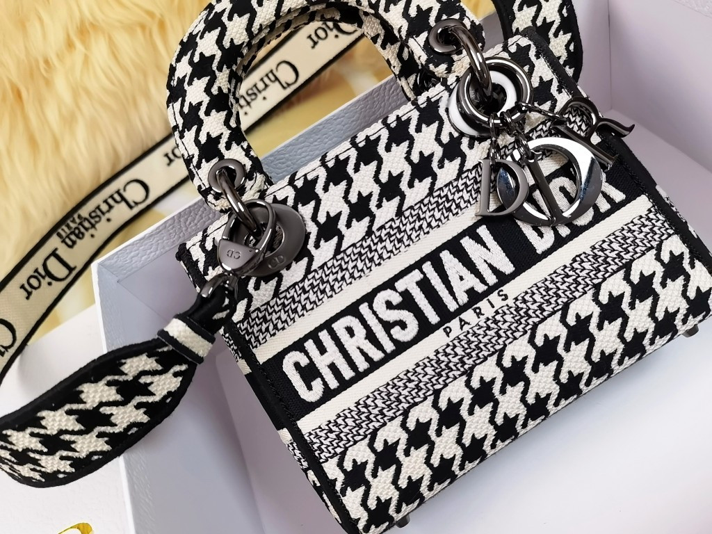 Mini Lady Dior Bag