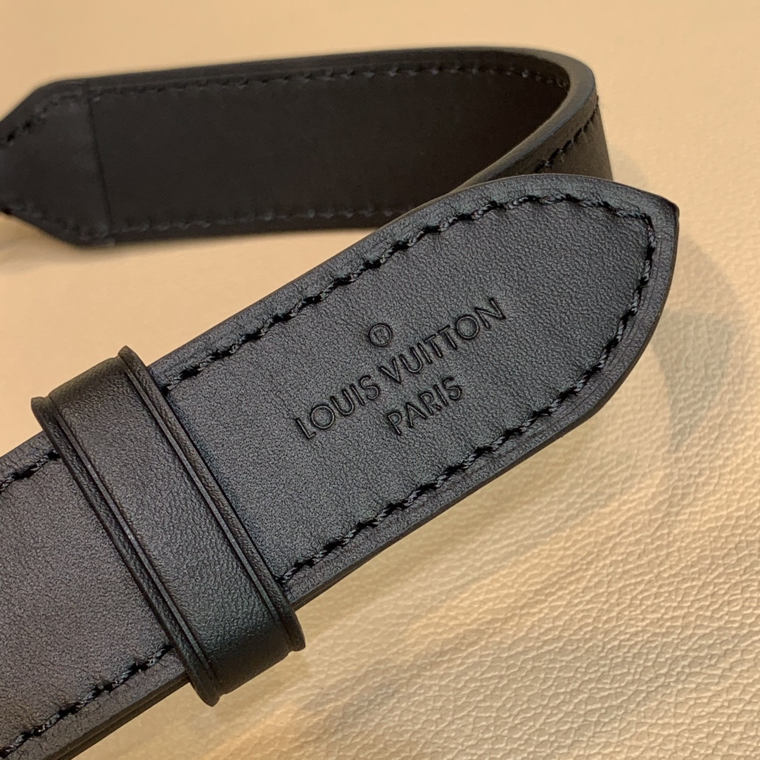 Louis Vuitton Odéon Bag