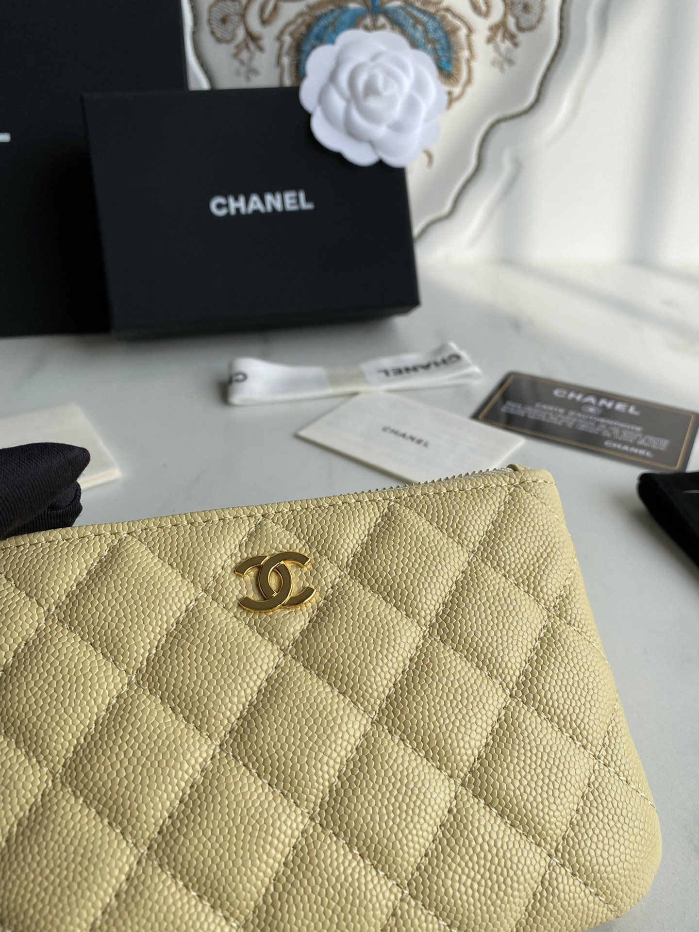 Chanle Zipped Wallet