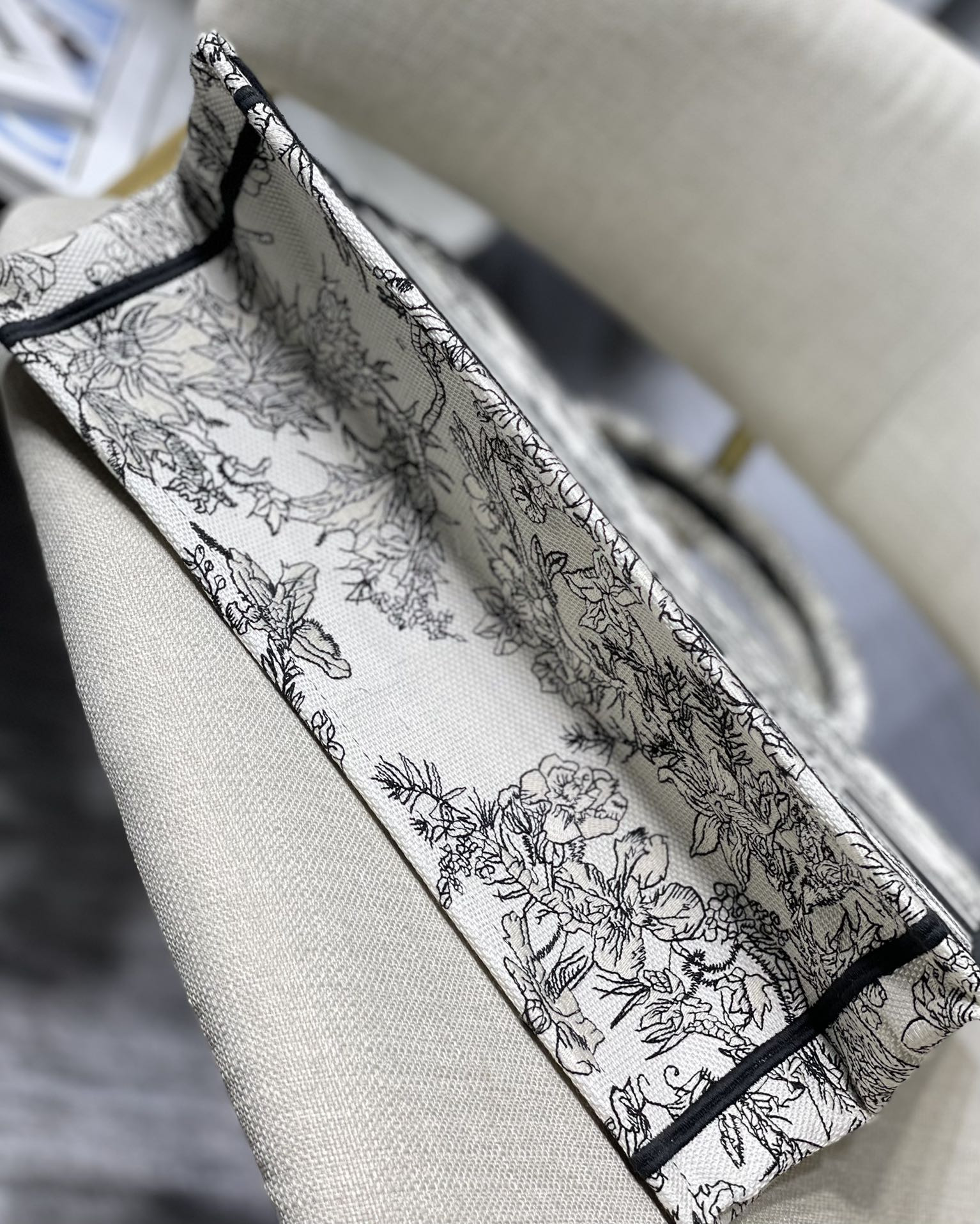 Medium Dior Book Tote