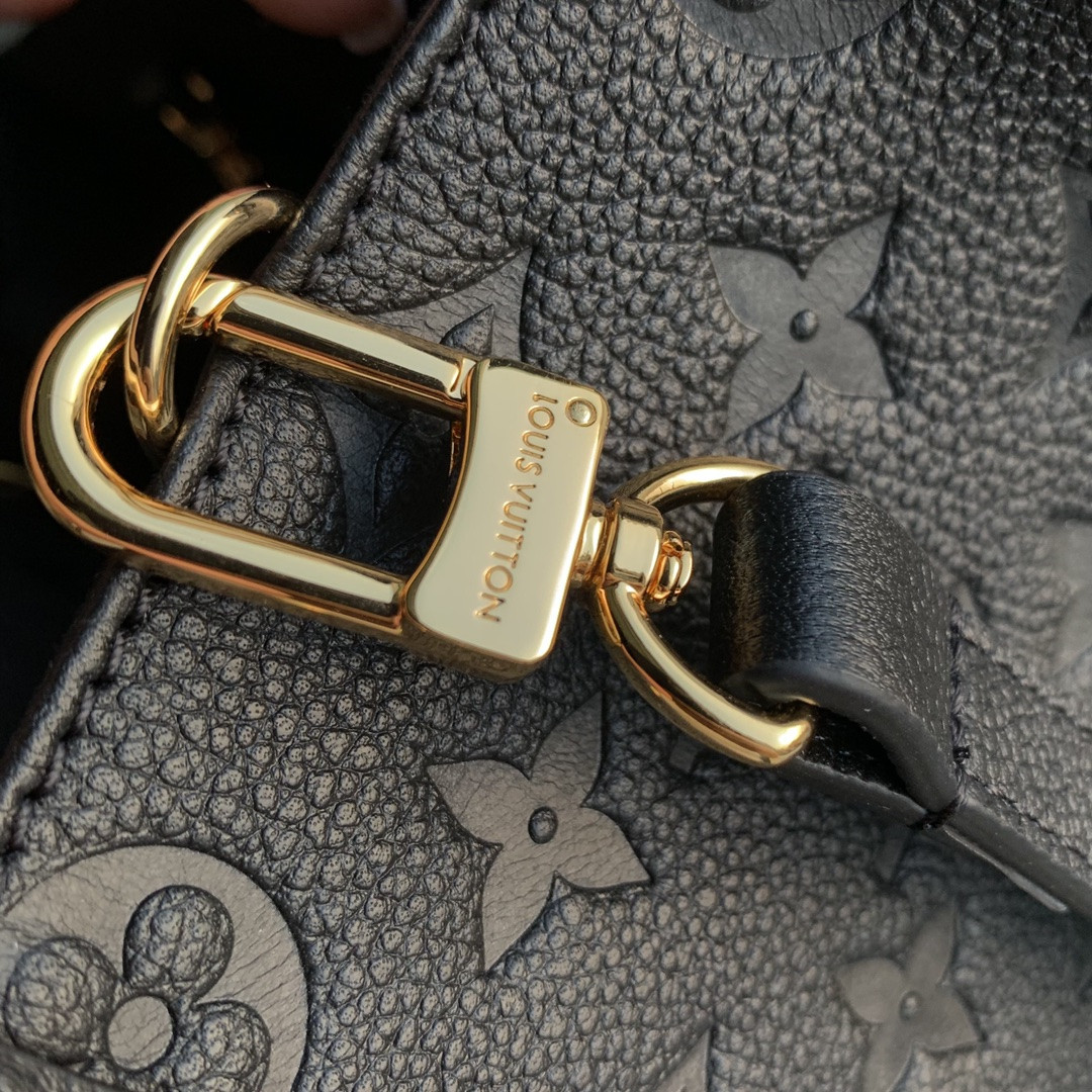 Louis Vuitton Onthego Bag