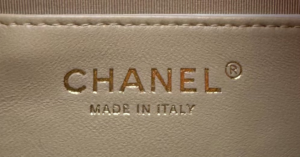 Chanel 2025ss Hobo Bag 30x12x22cm