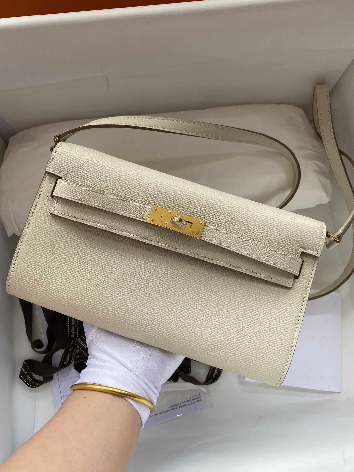 Kelly Classique To Go