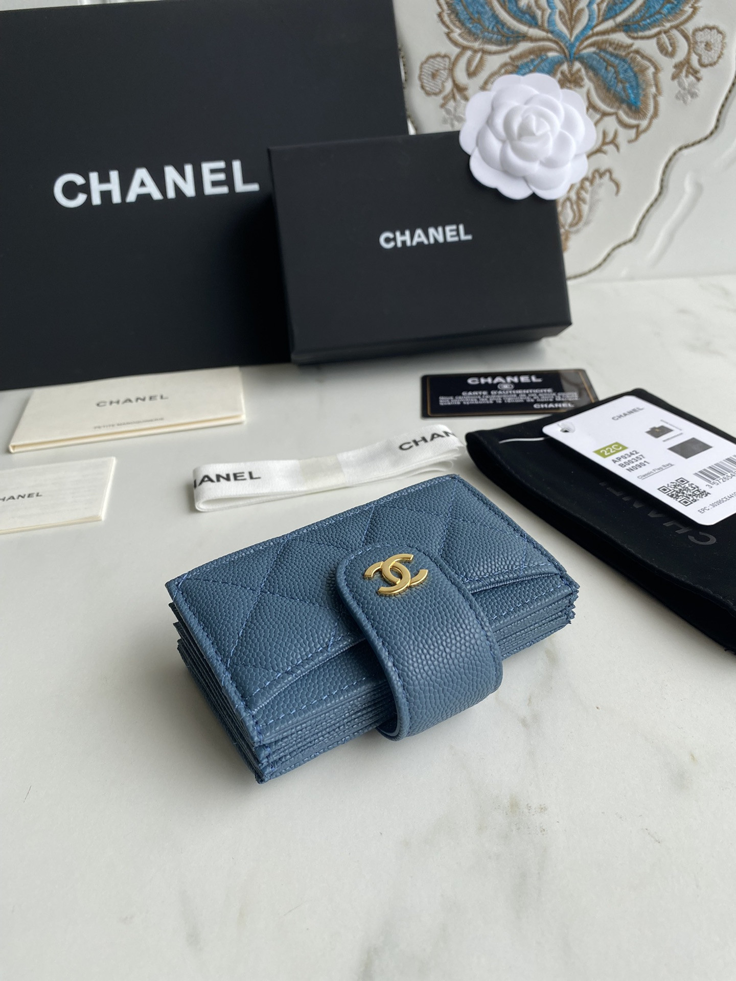 Chanle Flap Wallet