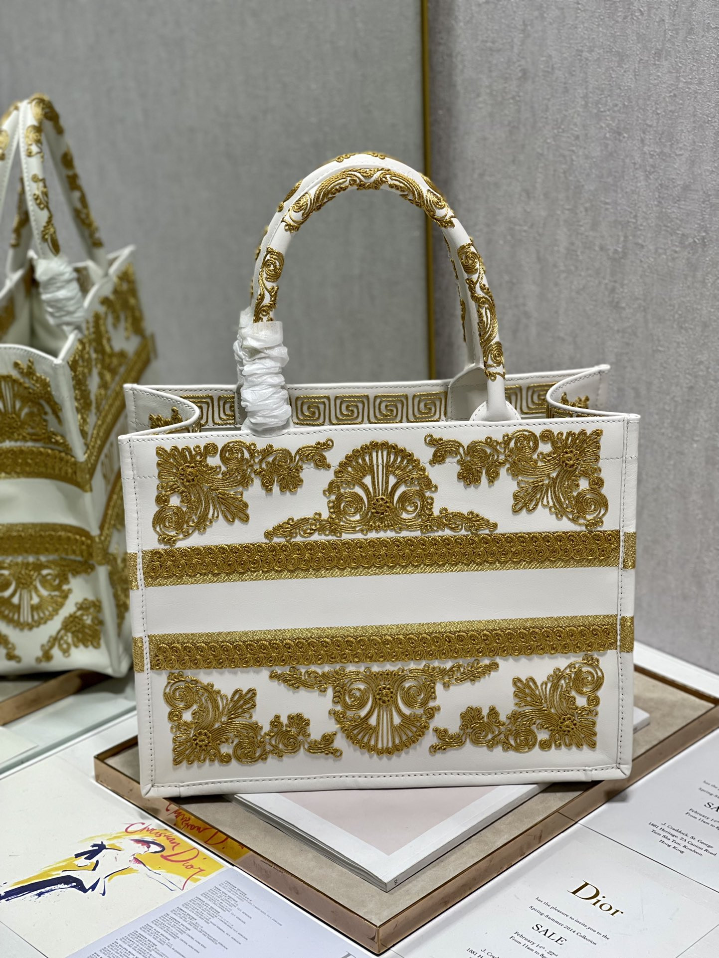 Medium Dior Book Tote