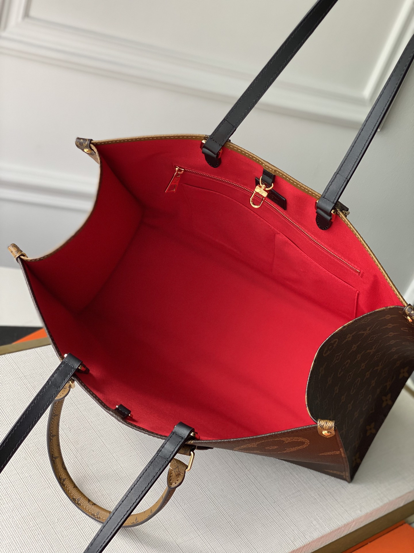 Louis Vuitton Onthego Bag