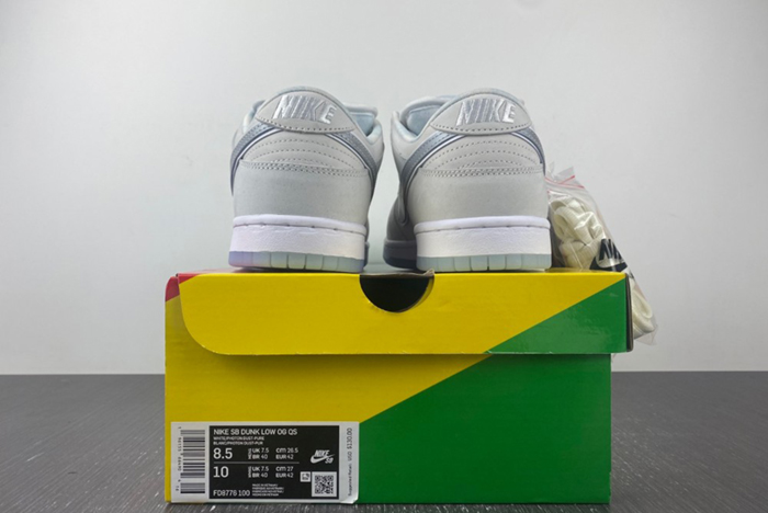 Concepts x Nike SB Dunk Low “White Lobster”  FD8776-100