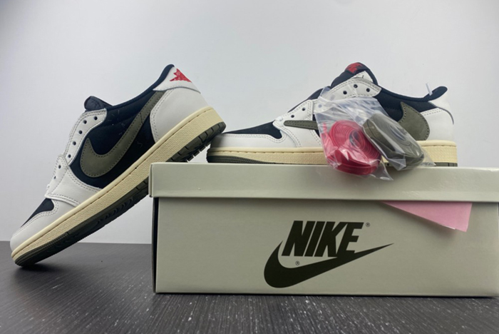 Travis Scott x Air Jordan 1 Low OG Olive DZ4137-106