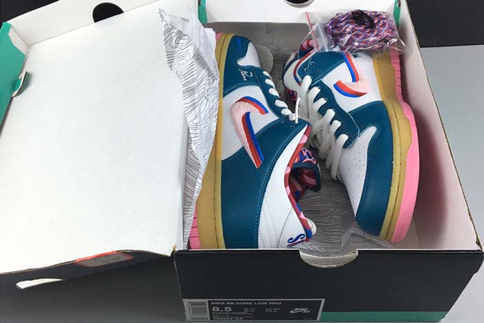 NIKE SB DUNK LOW CN4504-105