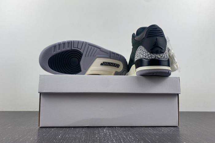 Air Jordan 3 WMNS “Off Noir” CK9246-001