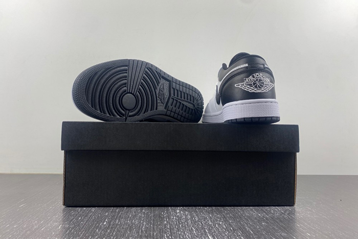 Air Jordan 1 Low 553558-132
