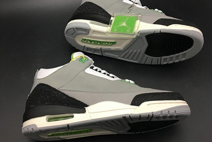 Air Jordan 3 Chlorophyll Tinker 136064-006