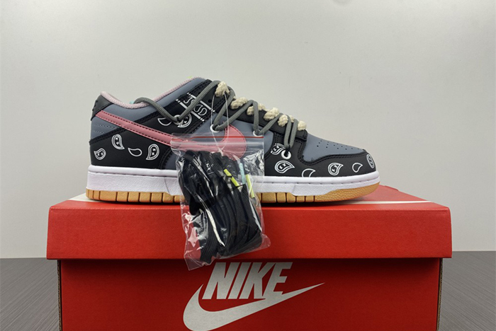 Nike Dunk Low SE FREE 99 DH0952 001